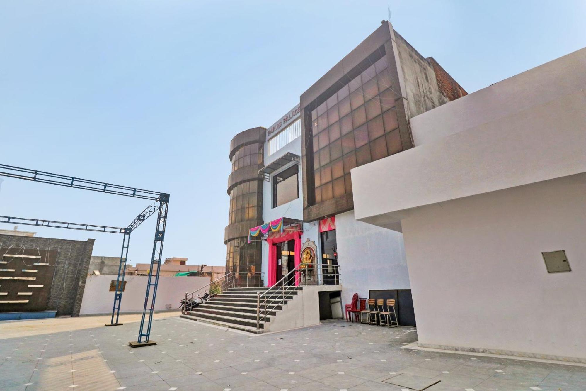 Hotel O Paras Palace Κανπούρ Εξωτερικό φωτογραφία