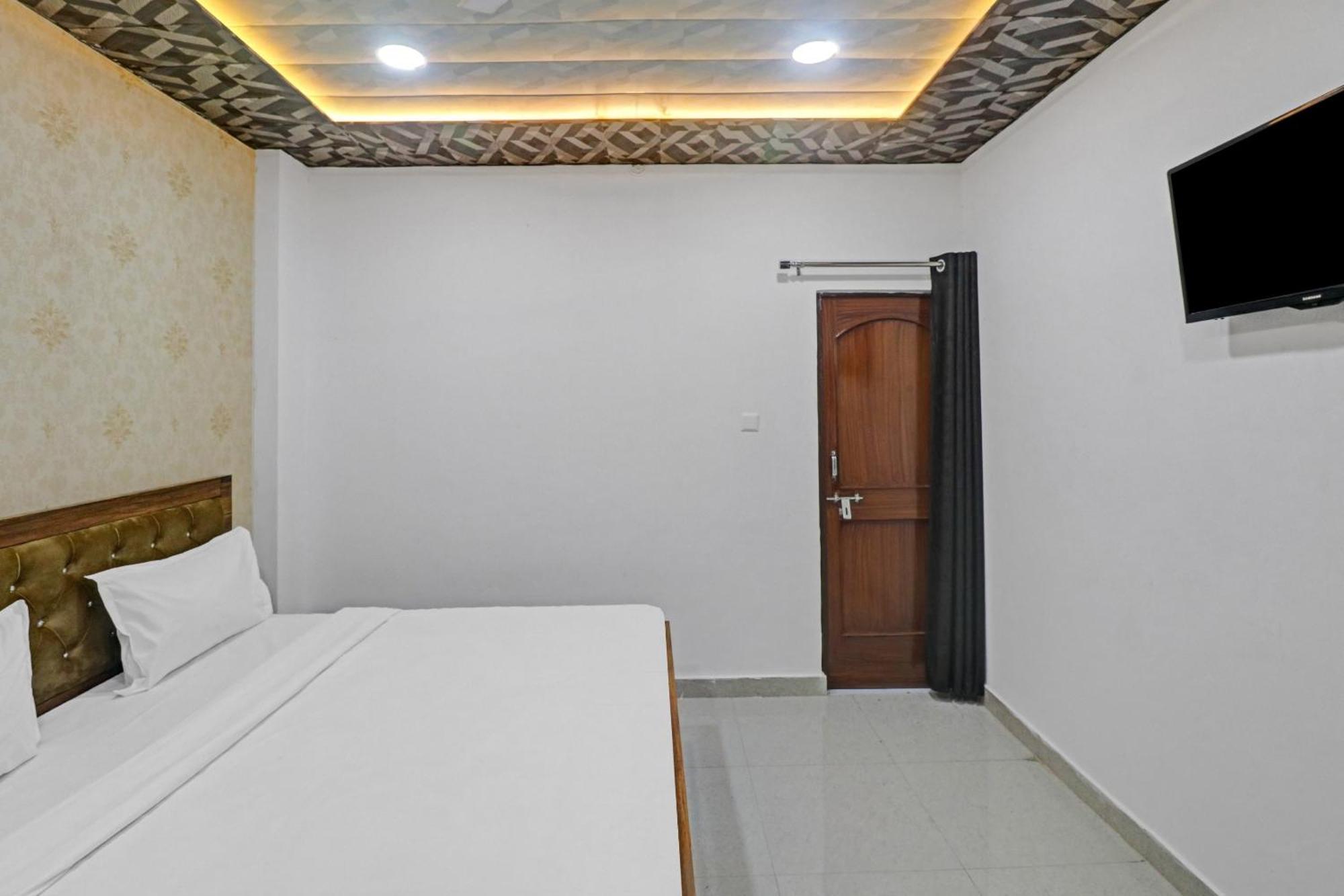 Hotel O Paras Palace Κανπούρ Εξωτερικό φωτογραφία