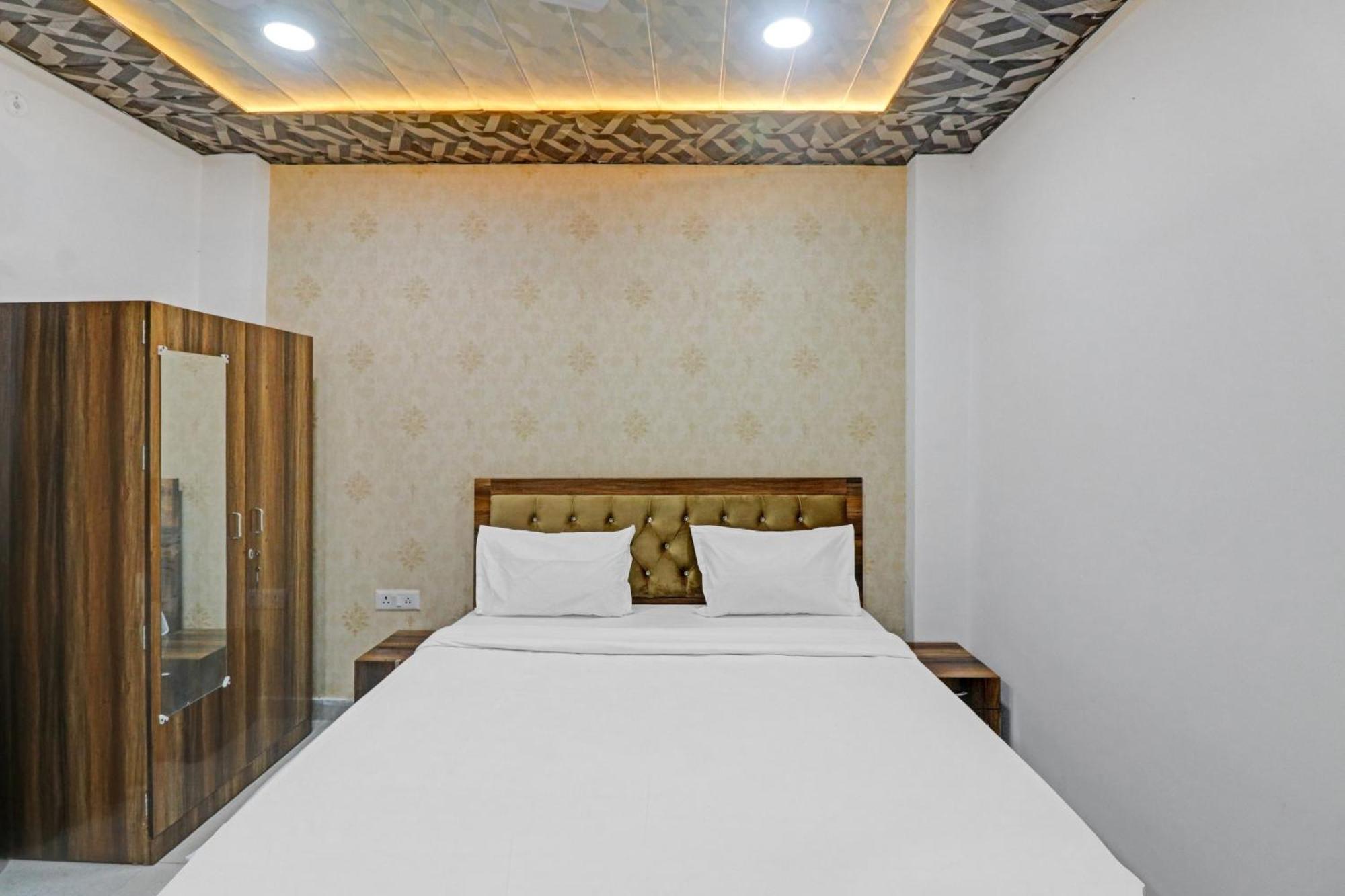 Hotel O Paras Palace Κανπούρ Εξωτερικό φωτογραφία