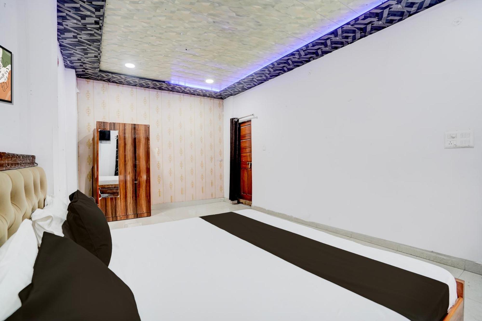 Hotel O Paras Palace Κανπούρ Εξωτερικό φωτογραφία