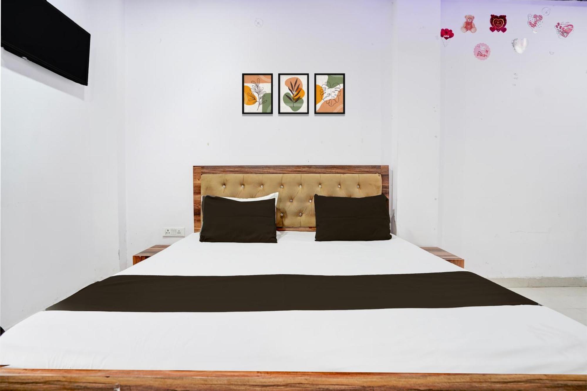 Hotel O Paras Palace Κανπούρ Εξωτερικό φωτογραφία